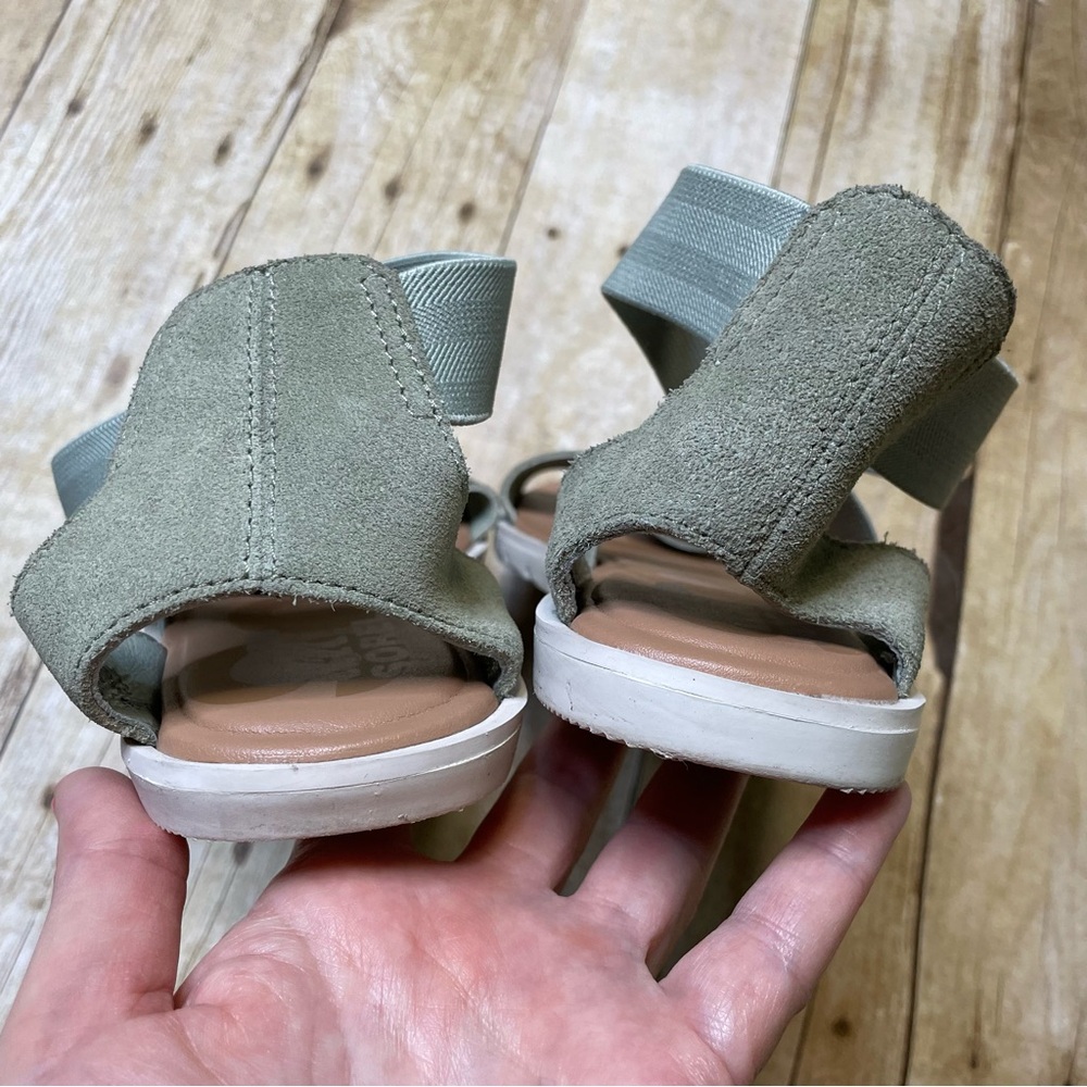 Sorel Women’s Ella II Strappy Slip-On Sandals - Picture 6 of 8